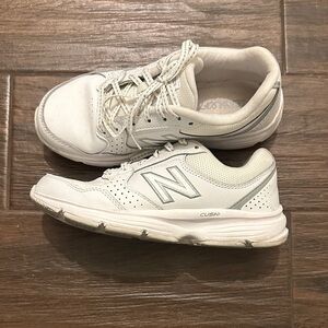 New Balance White and Silver Cush Cushioned Walking Sneakers